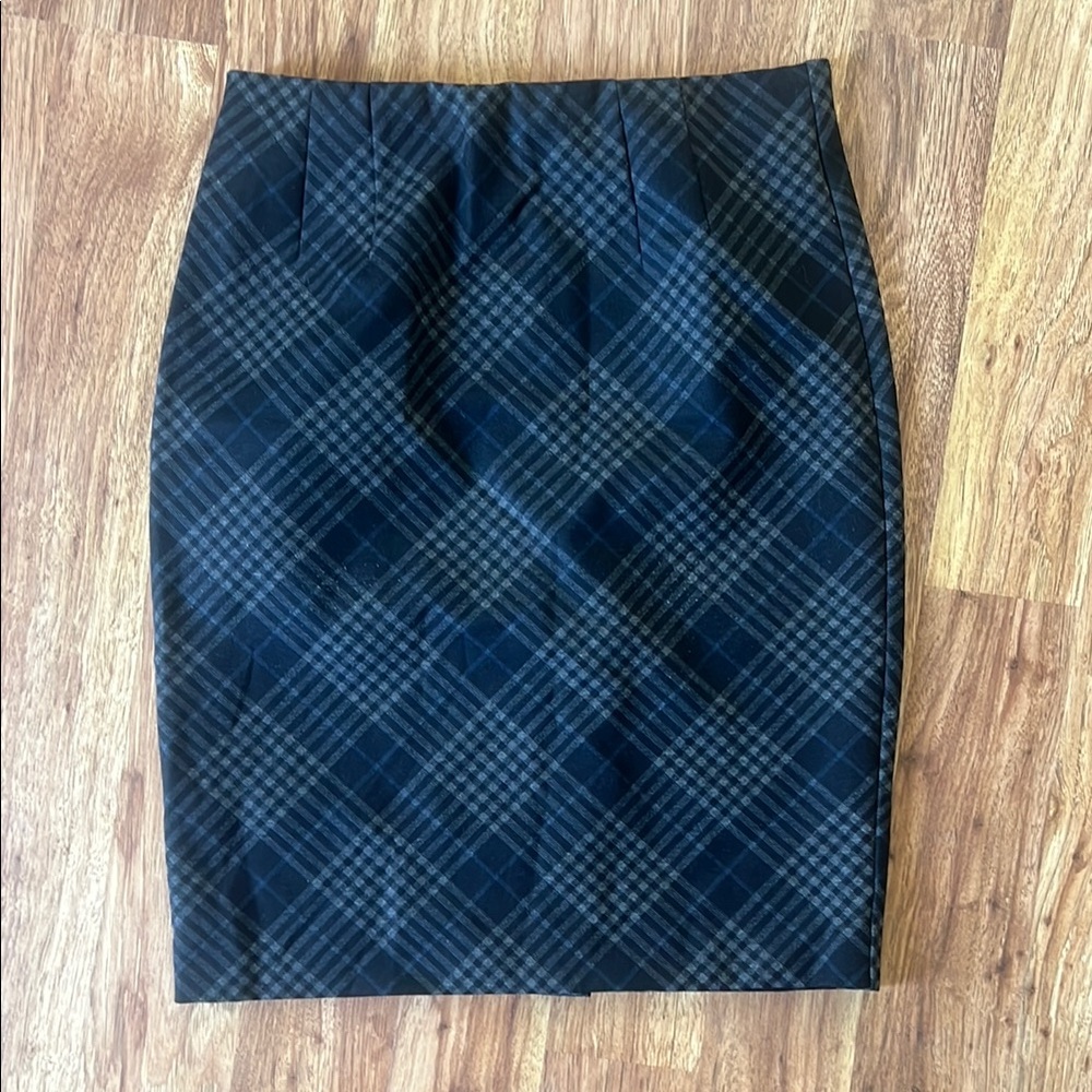 Amanda & Chelsea Blue Pencil Skirt for Work